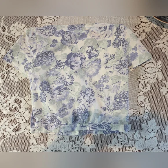 Rouje Bleu Flavie Button Down Pearl Floral Pastel Top Size 38 - Picture 8 of 10